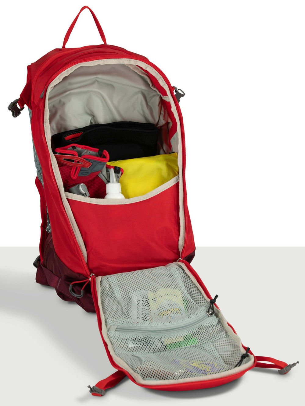 Hipbelt pockets on Siskin 12L keep small items within reach.