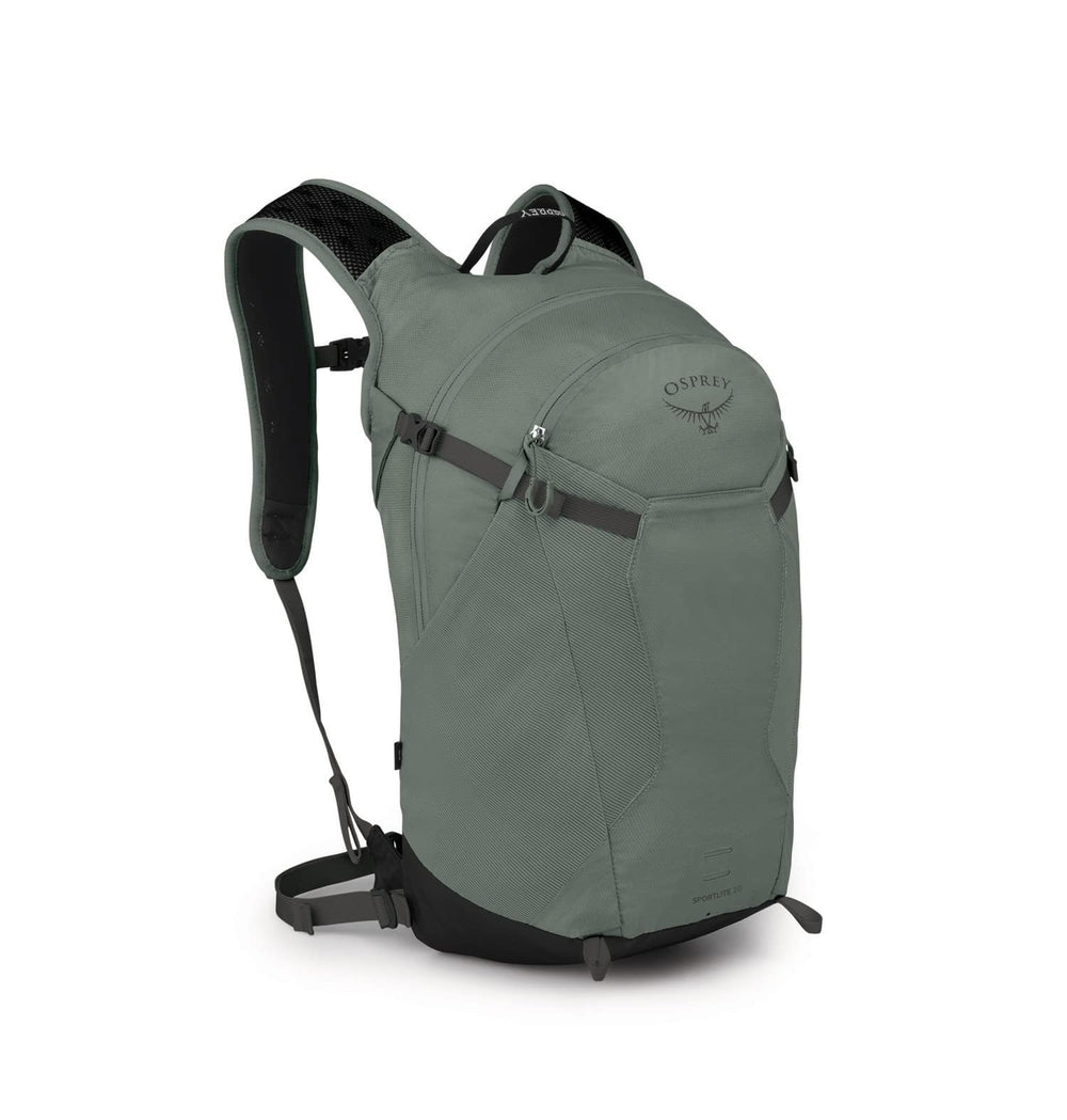 Osprey Sportlite 20L front panel for quick access during day hikes