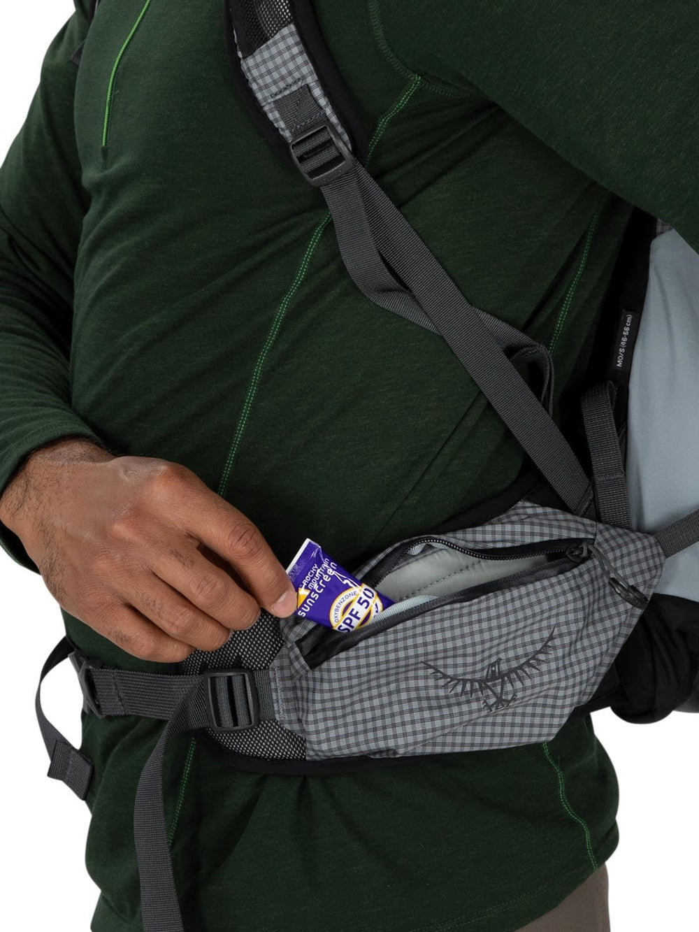 Osprey Talon Pro 30L hydration sleeve keeps fluids organized.