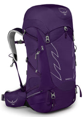 Osprey Tempest 40L harness close-up highlighting adjustable hipbelt fit