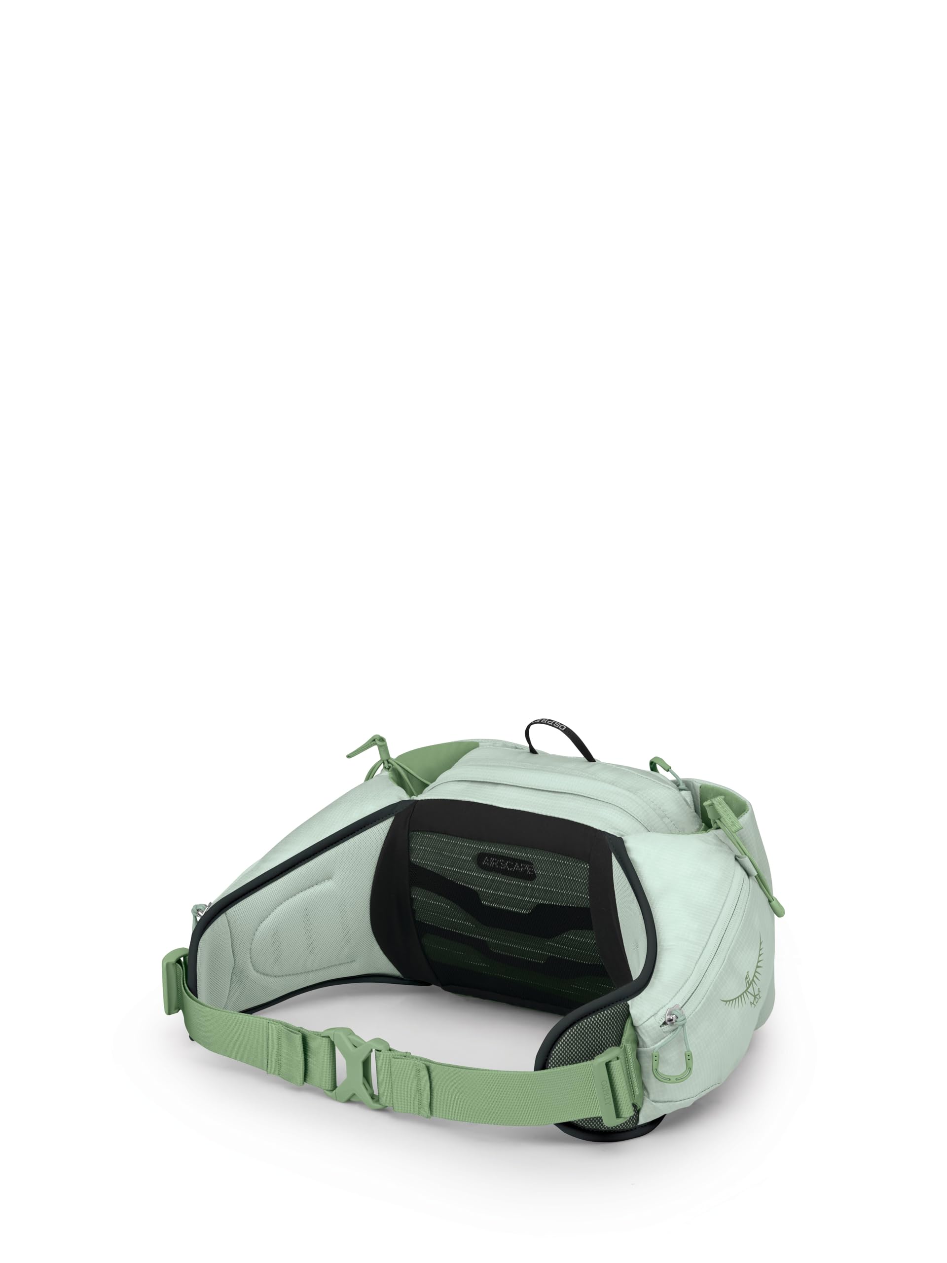 Osprey Tempest 6L women’s fit on trail emphasizes ergonomic comfort.