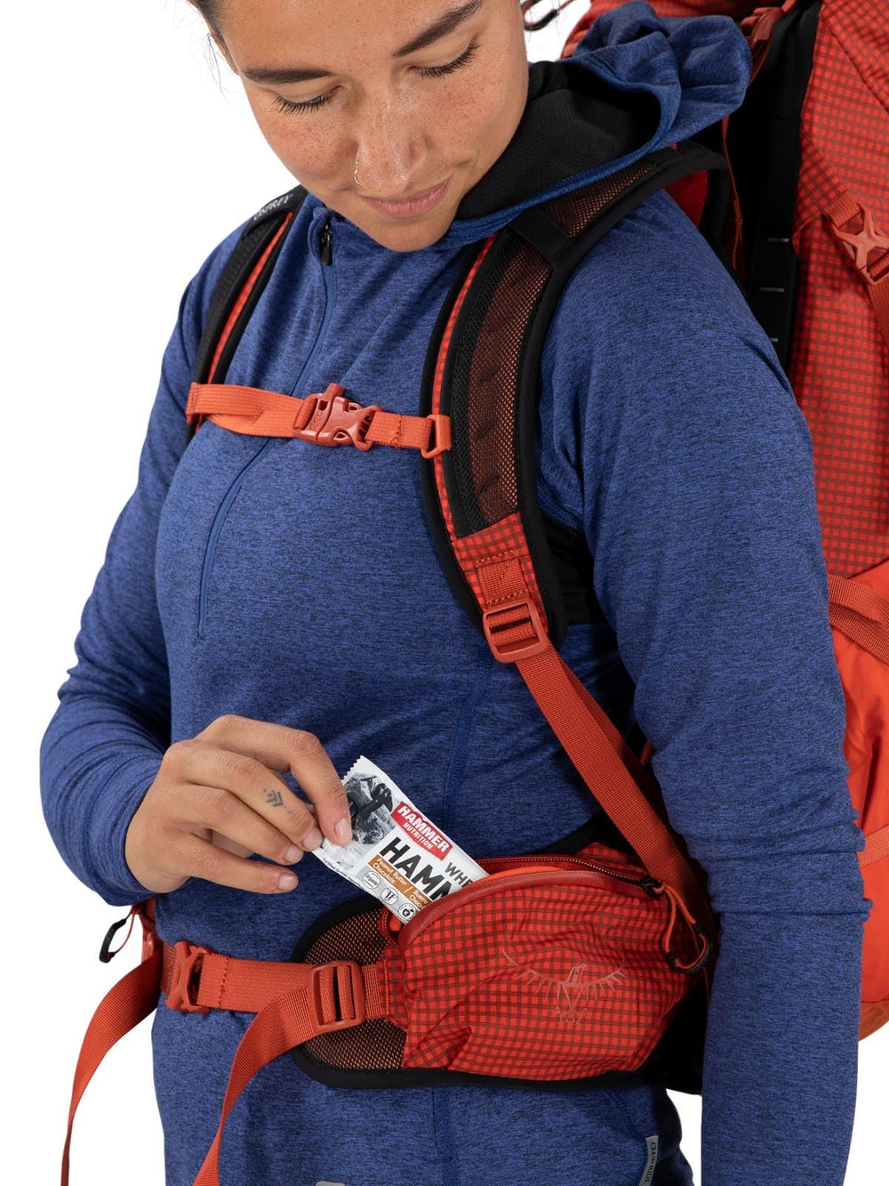 Osprey shoulder straps and hipbelt deliver comfortable, secure carrying.