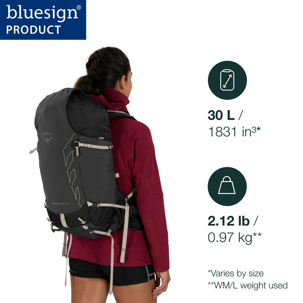 Osprey Tempest Velocity 30L running-vest harness on shoulder straps supports fast, efficient movement.