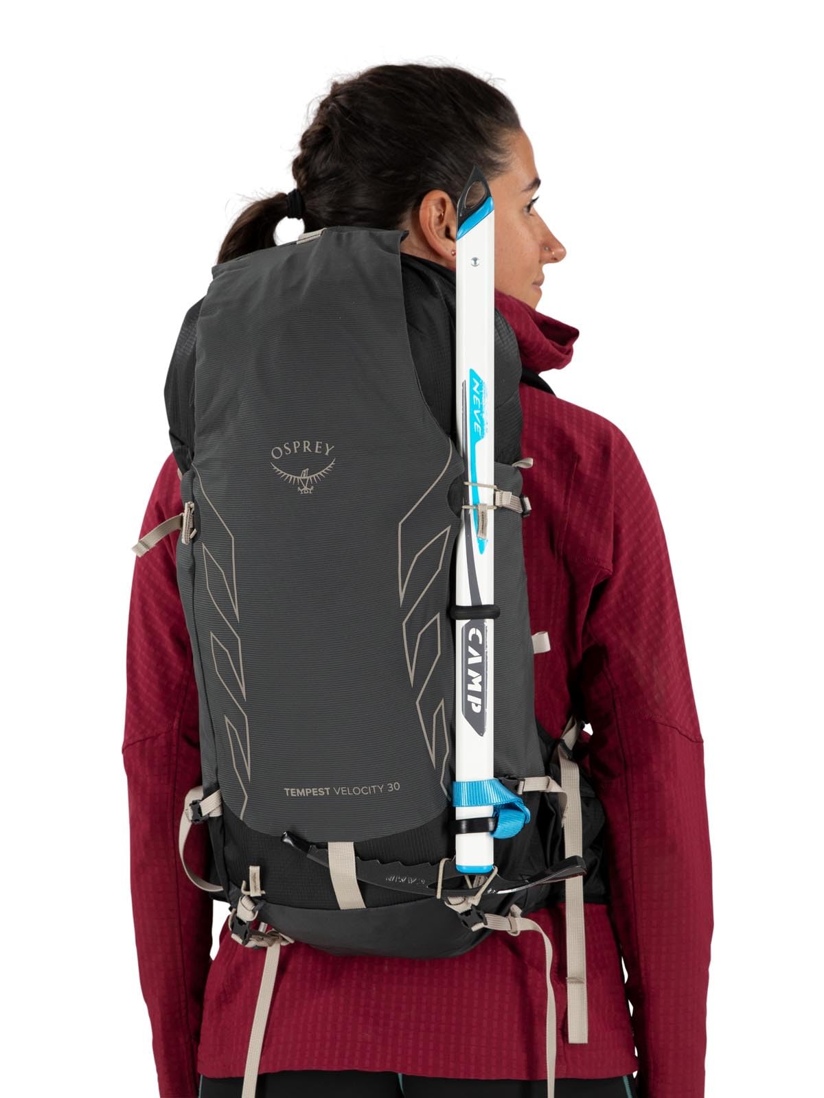 Osprey Tempest Velocity 30L soft-flask compatibility supports quick hydration on the move.