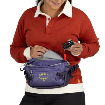 Osprey Transporter Commuter waist pack AirScape backpanel delivers breathable support.