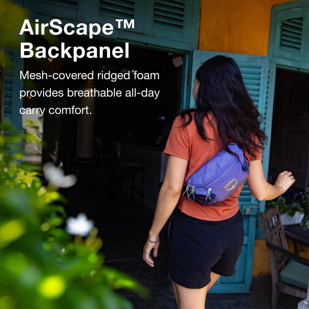 Osprey Transporter main compartment with zipper access keeps items organized