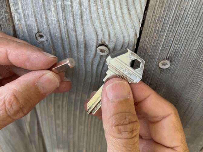 Outdoor Element Sparky & Scratch Key SC1 blank compatibility