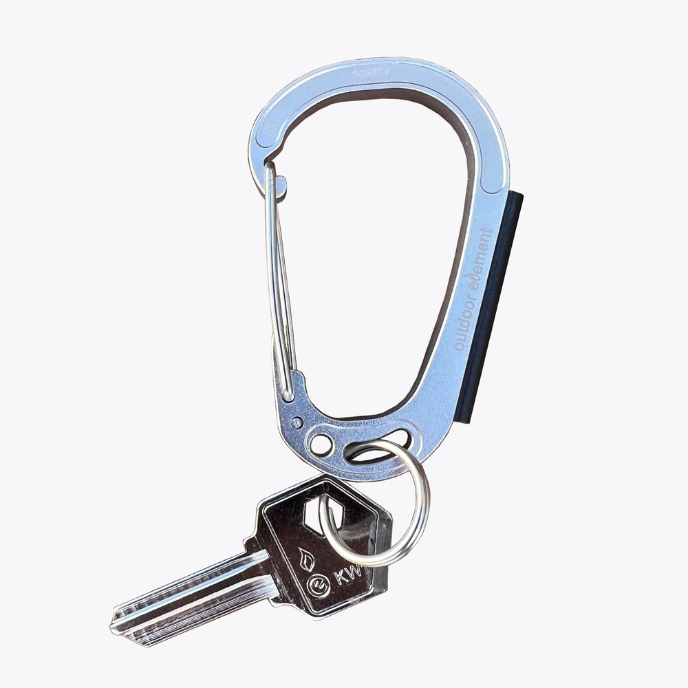 Outdoor Element Sparky & Scratch ideal for outdoor adventures and emergencies.