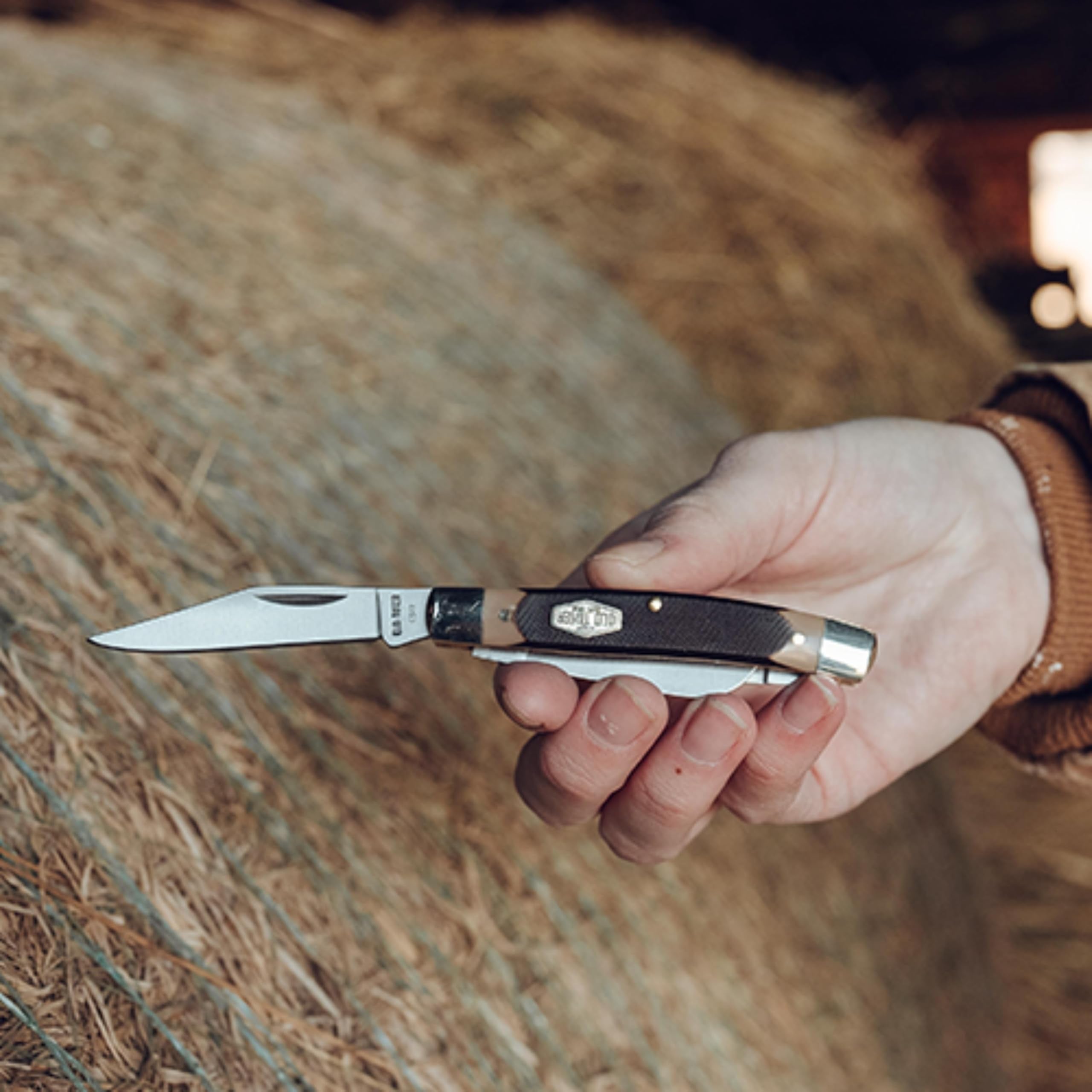 Suitable for outdoor, hunting, camping and everyday carry