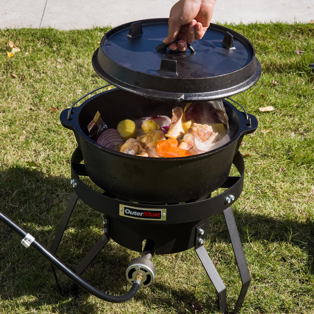 OuterMust cast-iron dense-hole pattern promotes even heat distribution for consistent meals