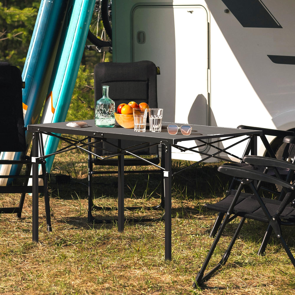 OUTSIDER quick-assembly-x-frame enables setup in minutes.