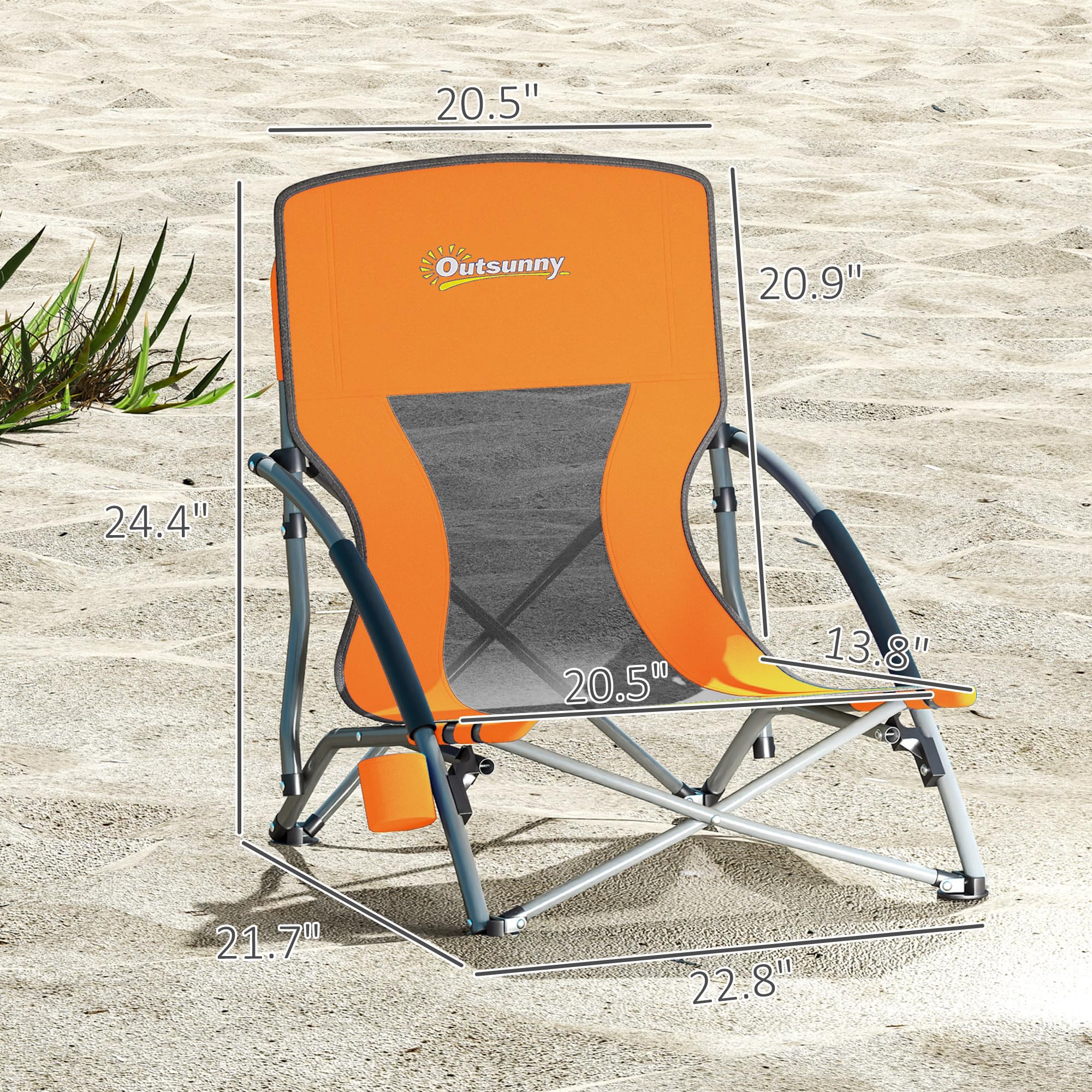 Outsunny foam-armrests offer soft support during long beach days