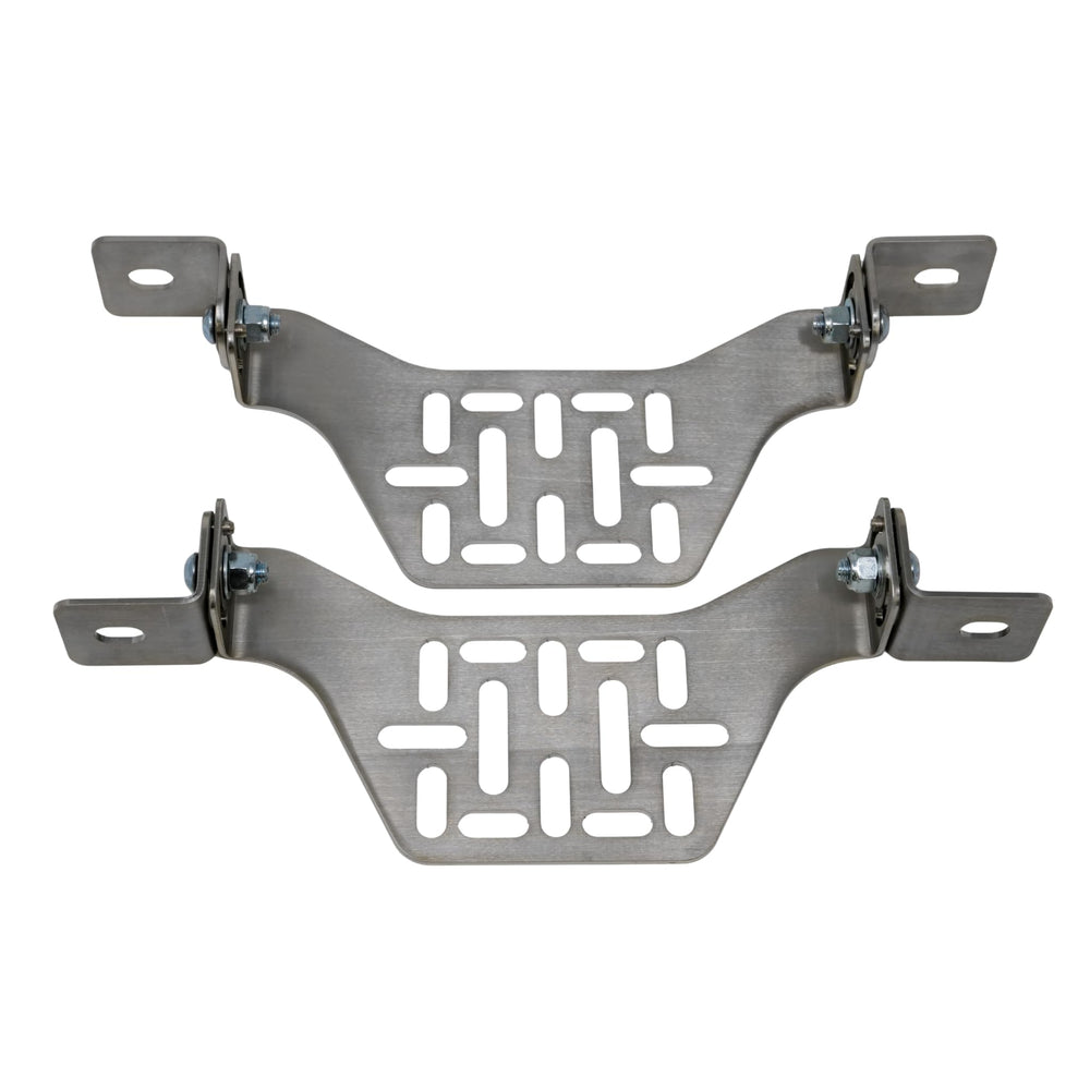 Overland Kitted Stealth Folding MaxTrax – tool-free folding with smooth pin action.