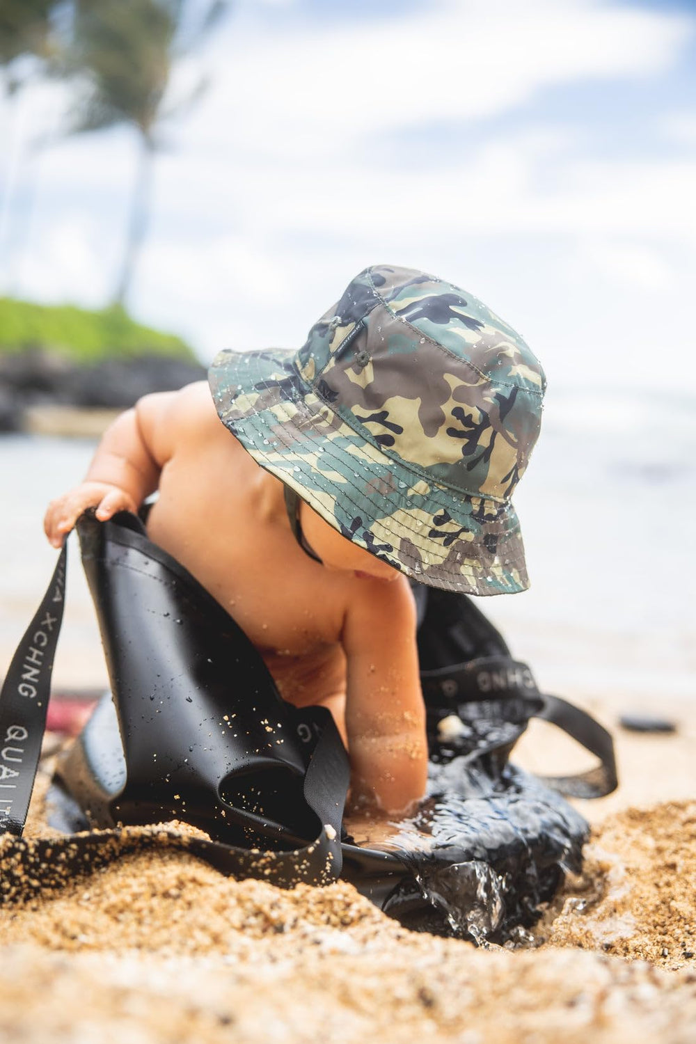 OVOY hat camouflage with adjustable chin strap keeps hat in place during activities.