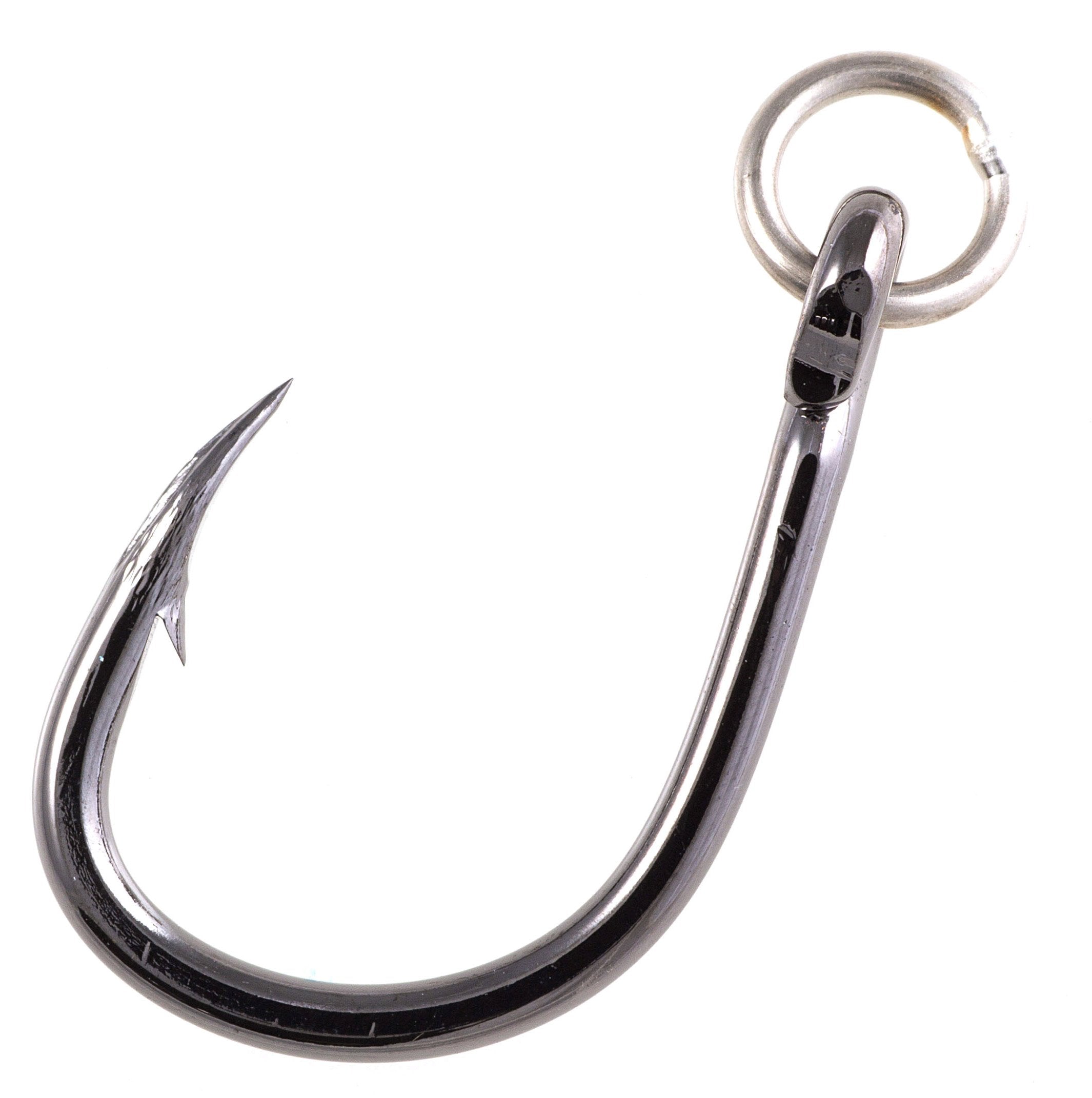 Owner Gorilla black chrome ringed hook 4/0, welded ring for robust saltwater fishing.