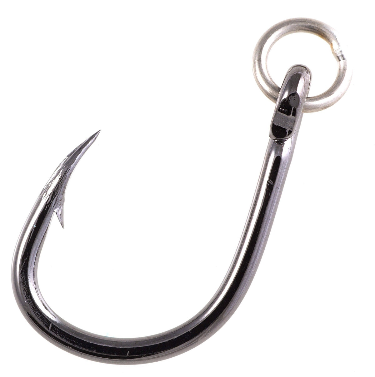 Owner Gorilla black chrome ringed hook 4/0, welded ring for robust saltwater fishing.