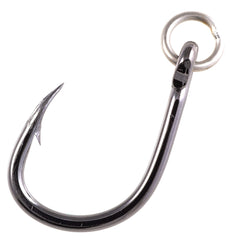 Owner Gorilla black chrome ringed hook 4/0, welded ring for robust saltwater fishing.