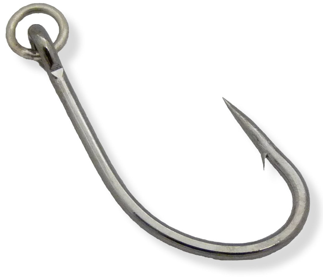 Owner's Flyliner ringed hook eye close-up showing strong welded ring for saltwater live-bait rigs