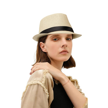 Gift-ready packing for 2 straw fedora hats in protective packaging