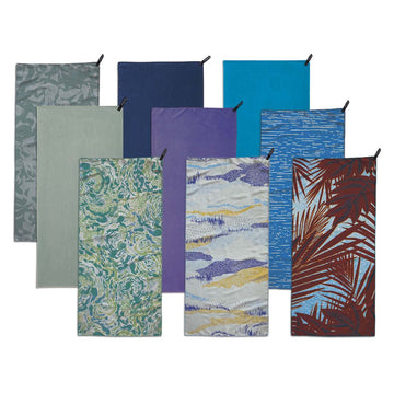 PackTowl Personal violet in-use at gym demonstrating absorbent microfiber performance