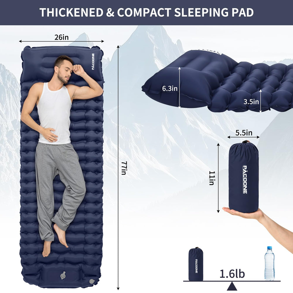 PACOONE connectable double pad allows a larger sleeping surface for couples outdoors