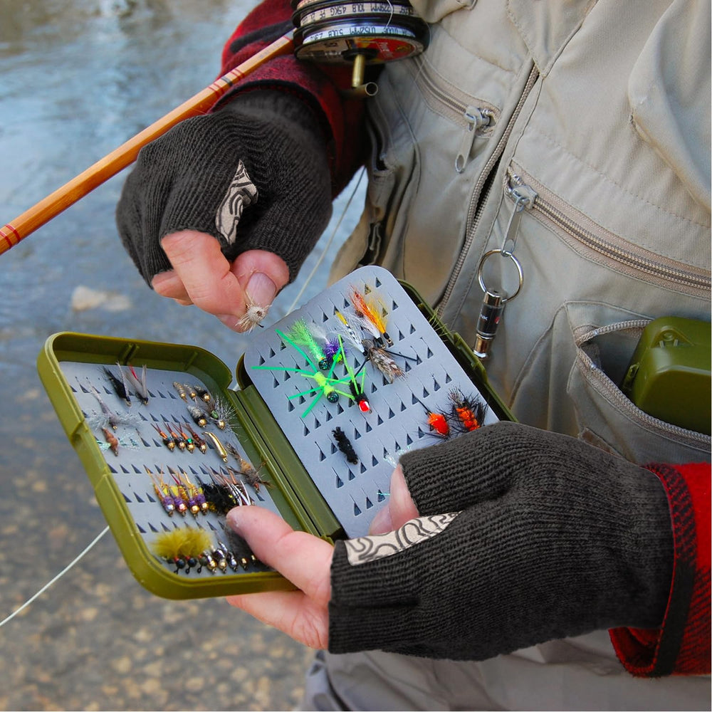 Palmyth Wool Fishing Gloves feature synthetic leather palm for durable grip.