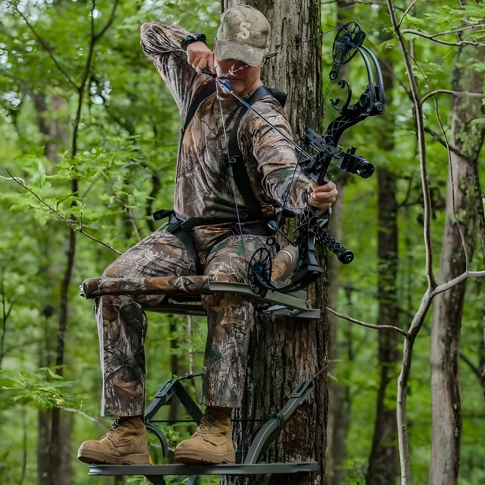 Panbofoda universal-fit tree stand cables adapt to multiple models efficiently.