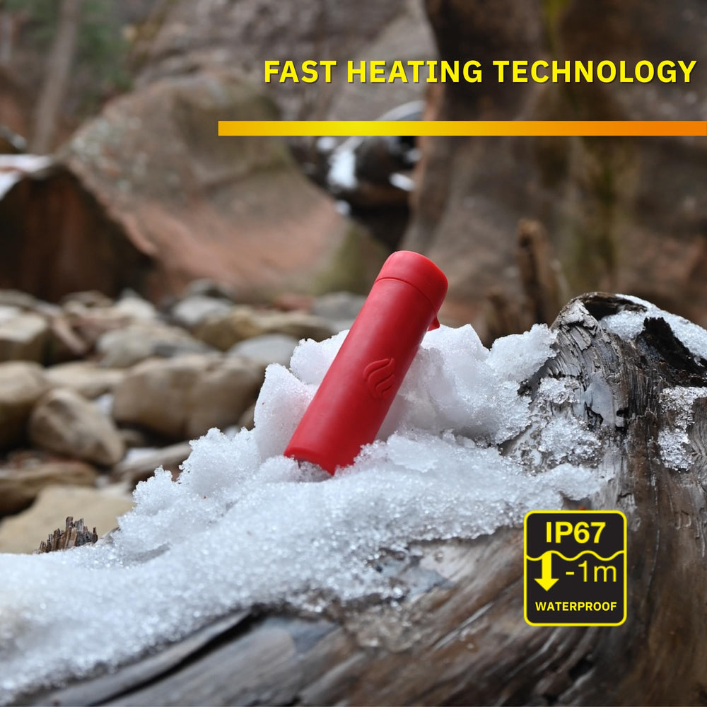 Panther Vision PowerPAW 501 red in outdoor use in snowy conditions