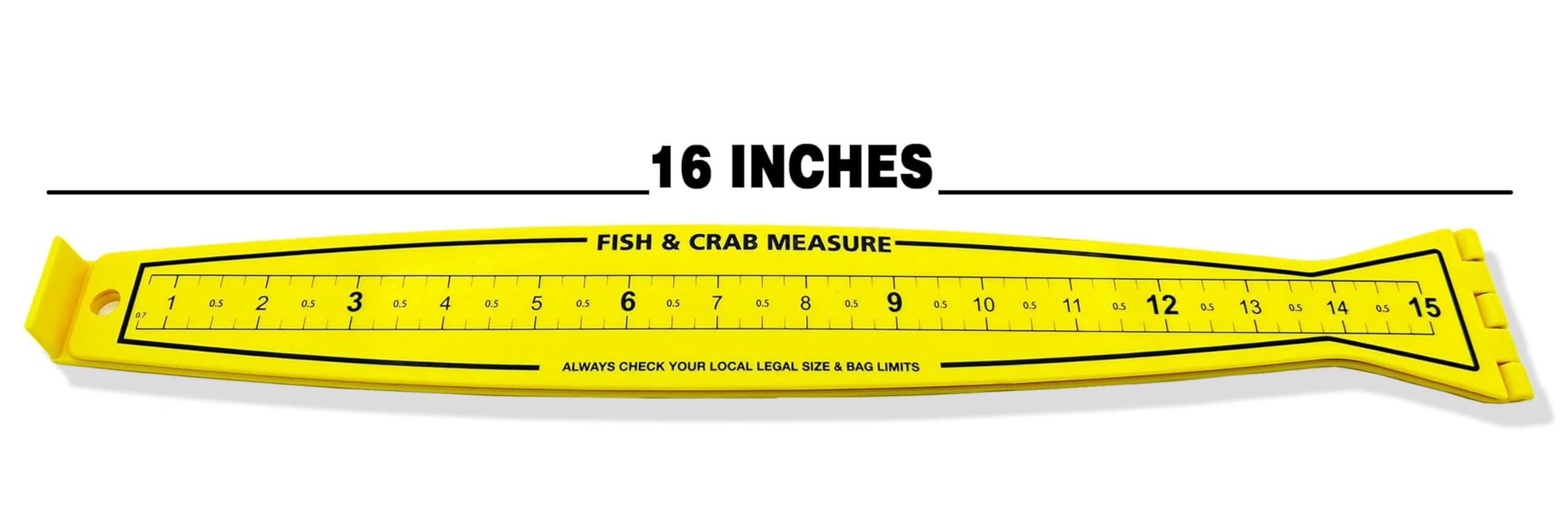 Angler using PAPAZOO fish ruler on a boat