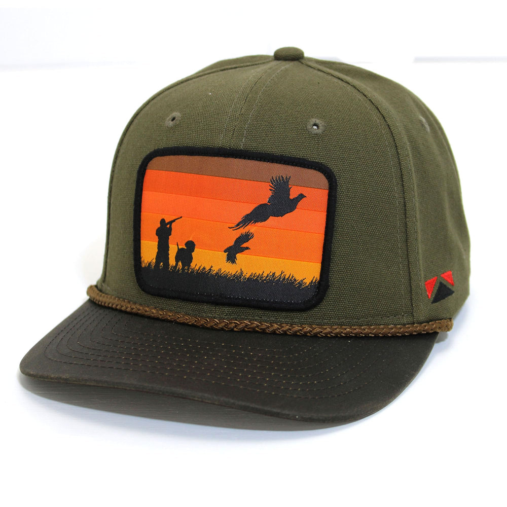 One-size-fits-most Paramount Outdoors pheasant-quail hat with stretch-back feature for MD-2X.