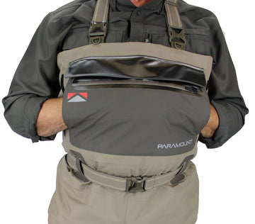 Paramount Outdoors Slate fleece-lined handwarmer pocket adds warmth on cold mornings.