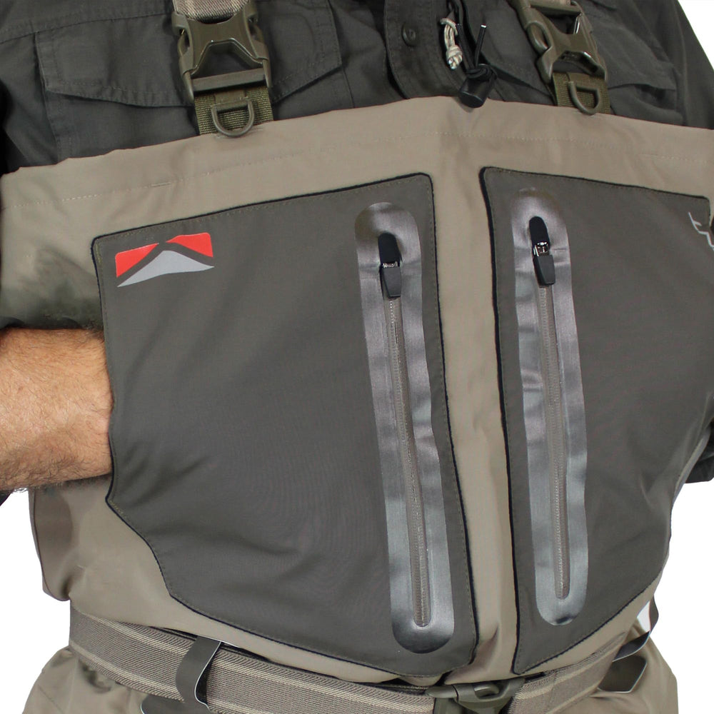 Paramount Outdoors Whetstone 2 dual suspender attachment points support secure wear.