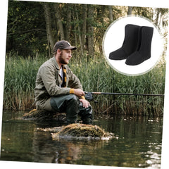 Parliky plush shoe lining offers soft warmth for daily wear.