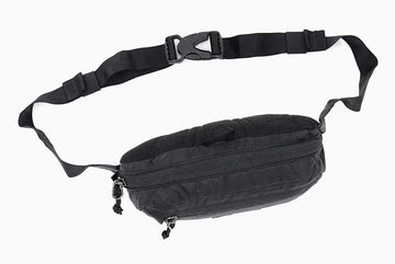 Patagonia Ultralight Black Hole Mini Hip Pack zip pocket open quick access essentials