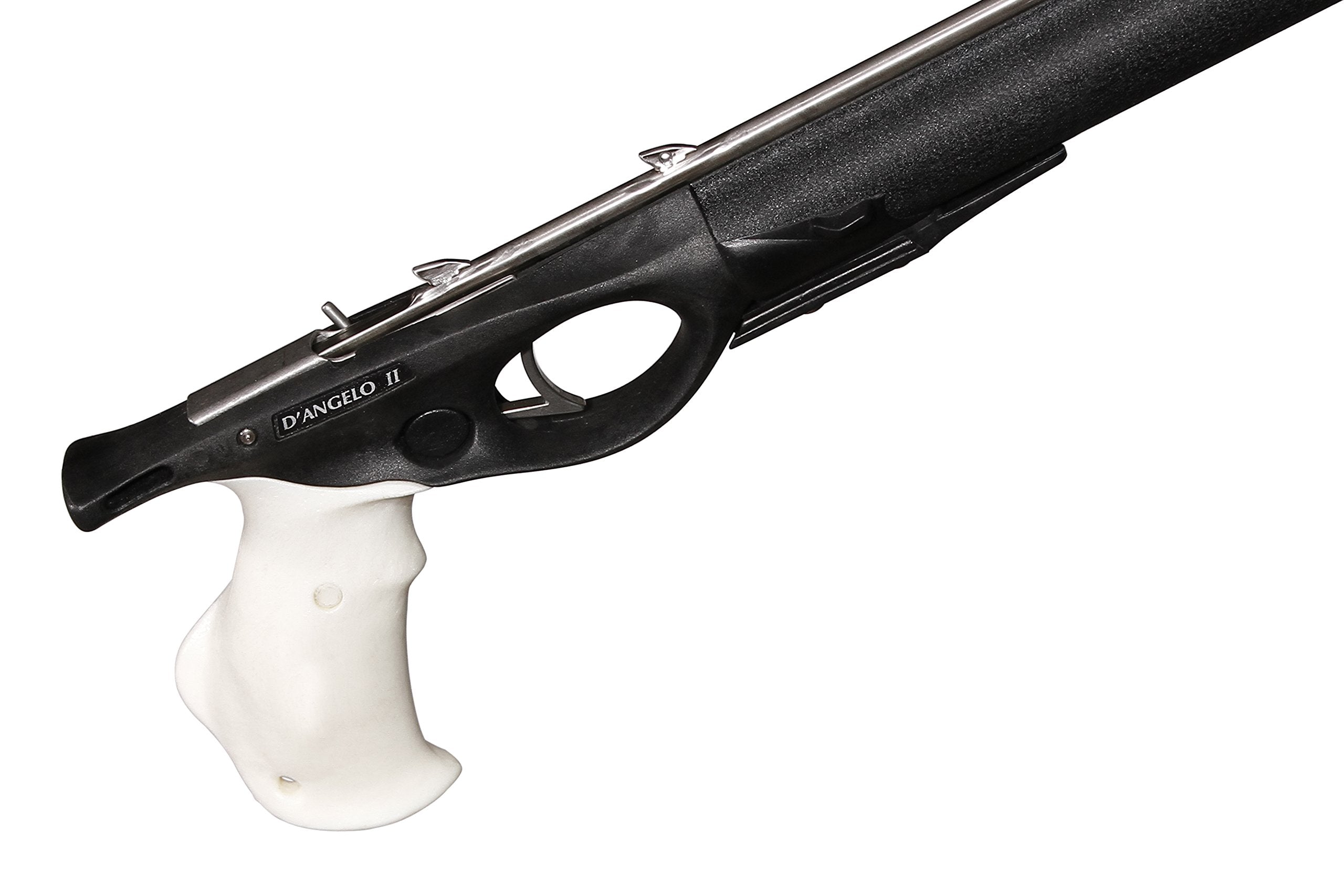 Pathos Laser Open Pro Speargun open muzzle enabling easy shaft alignment