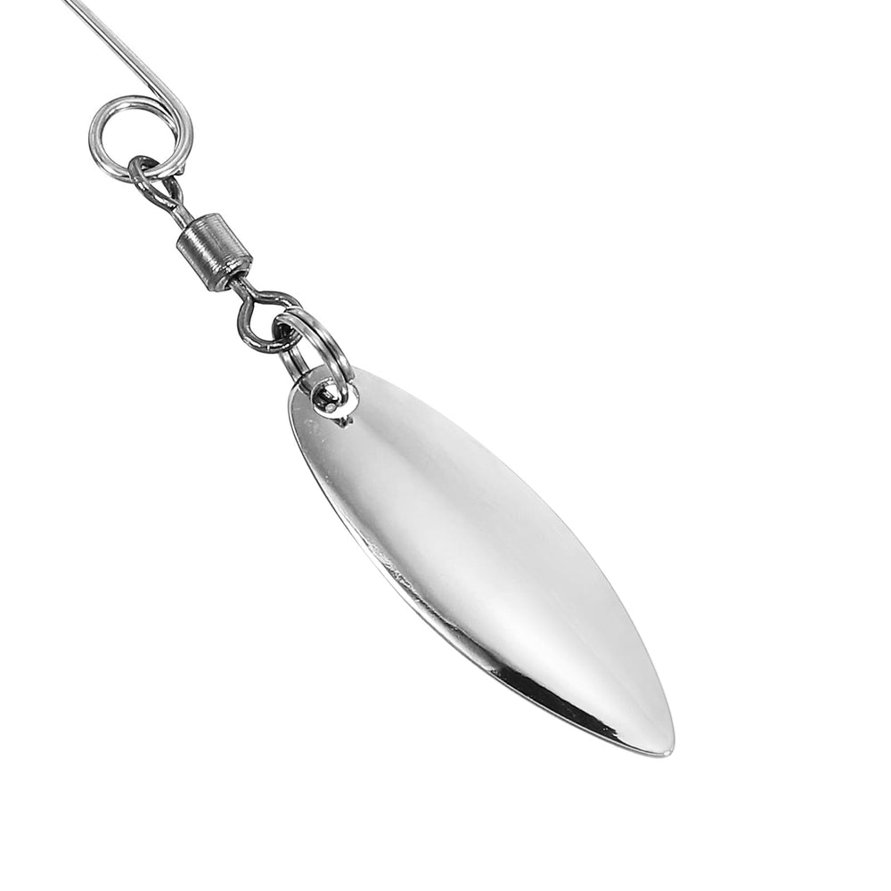 PATIKIL silver blades increase lure visibility in both water types.