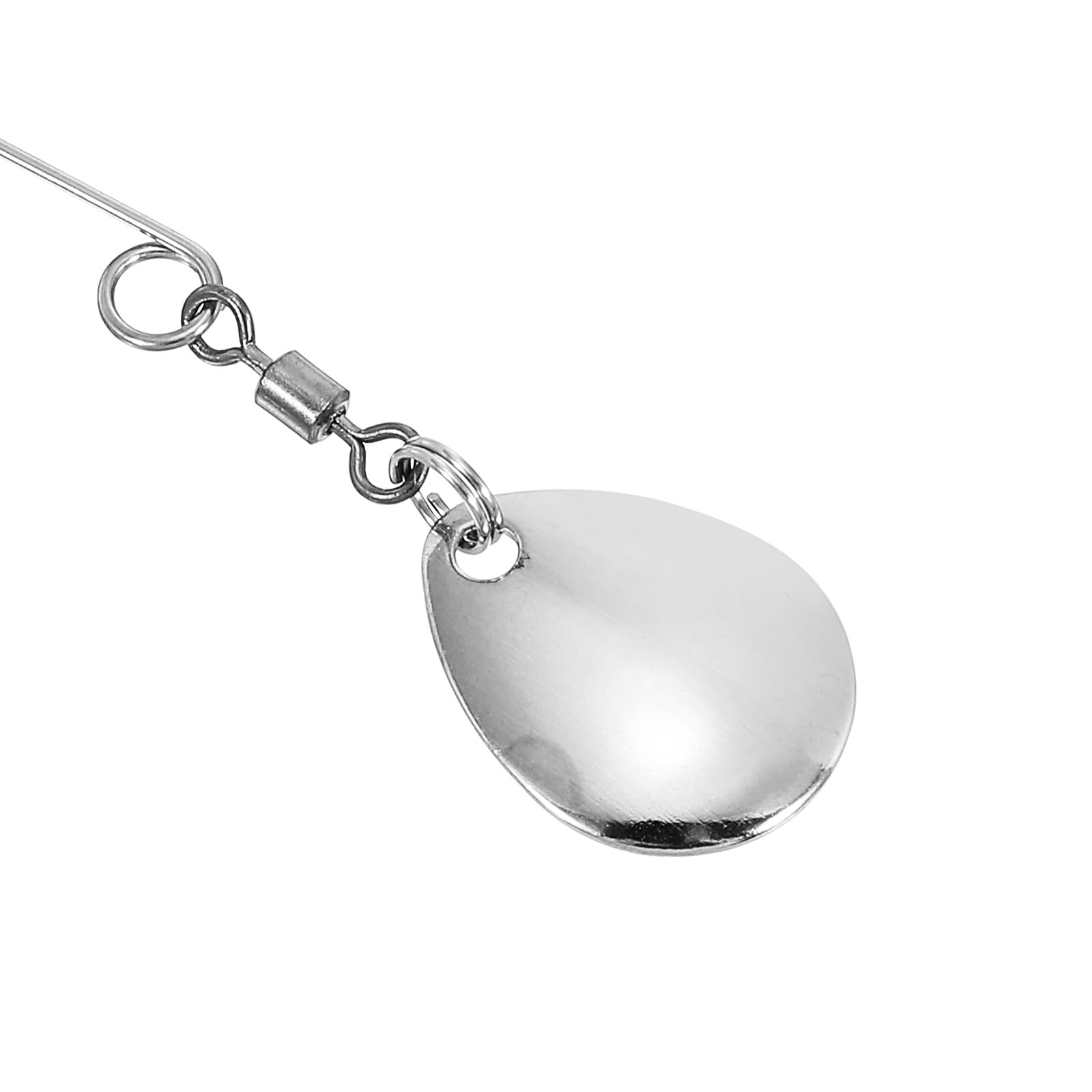 PATIKIL silver lure blades demonstrate water vibration and flash during retrieve
