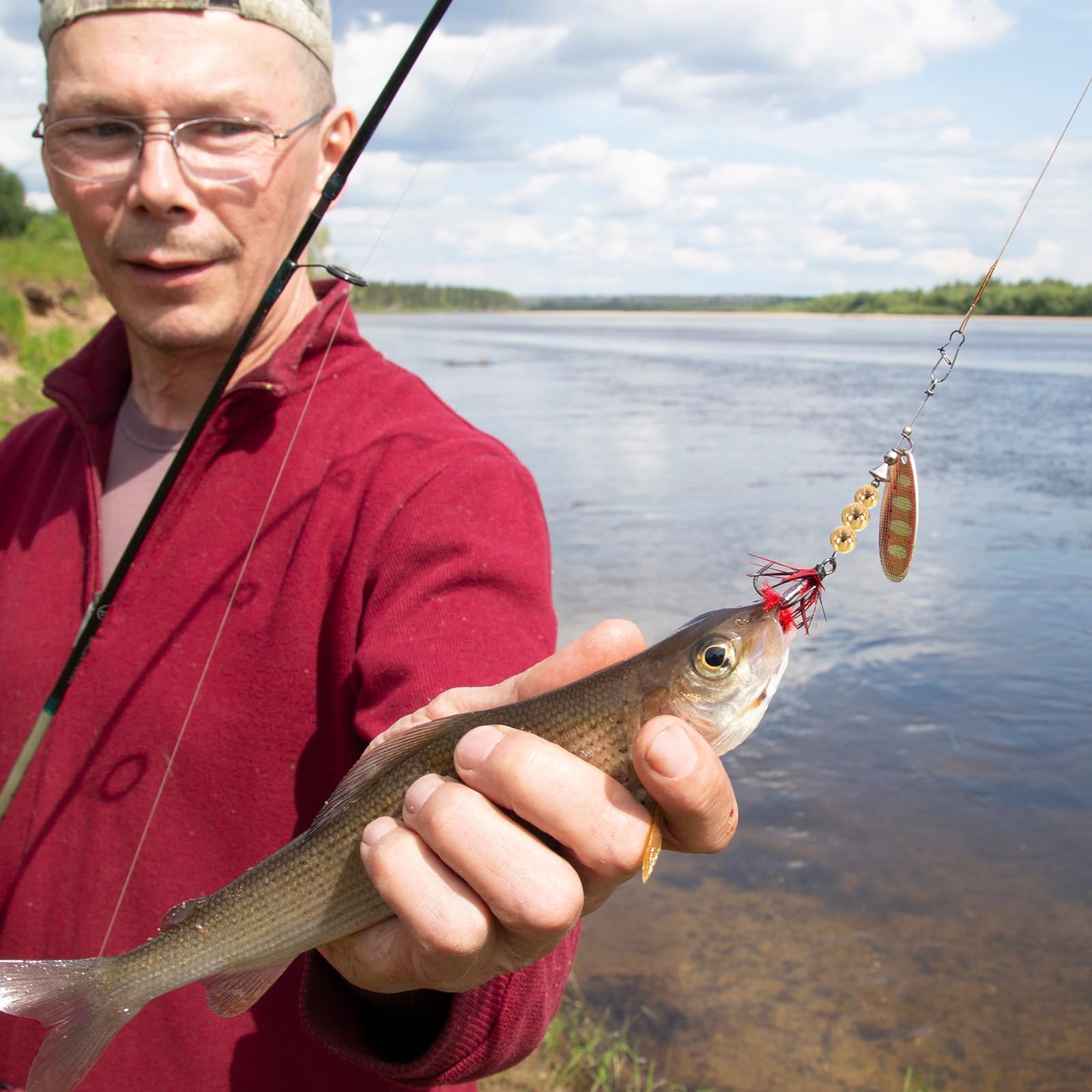 PATIKIL slotted beads enable easy sliding on the hook bend with sturdy hold