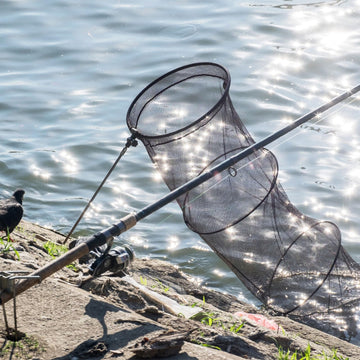 PATIKIL underwater ground plugs prevent net drift.