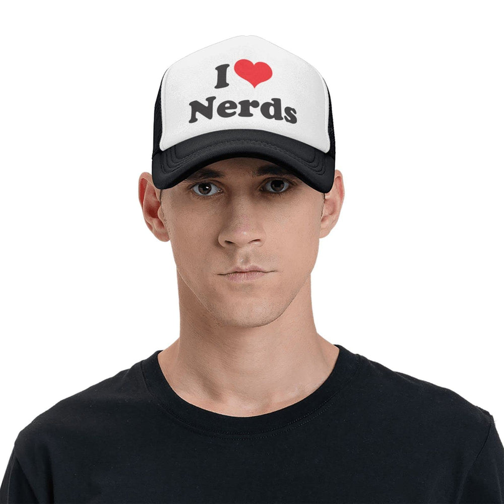 PAUPPY Nerds cap on head highlighting breathable mesh panels