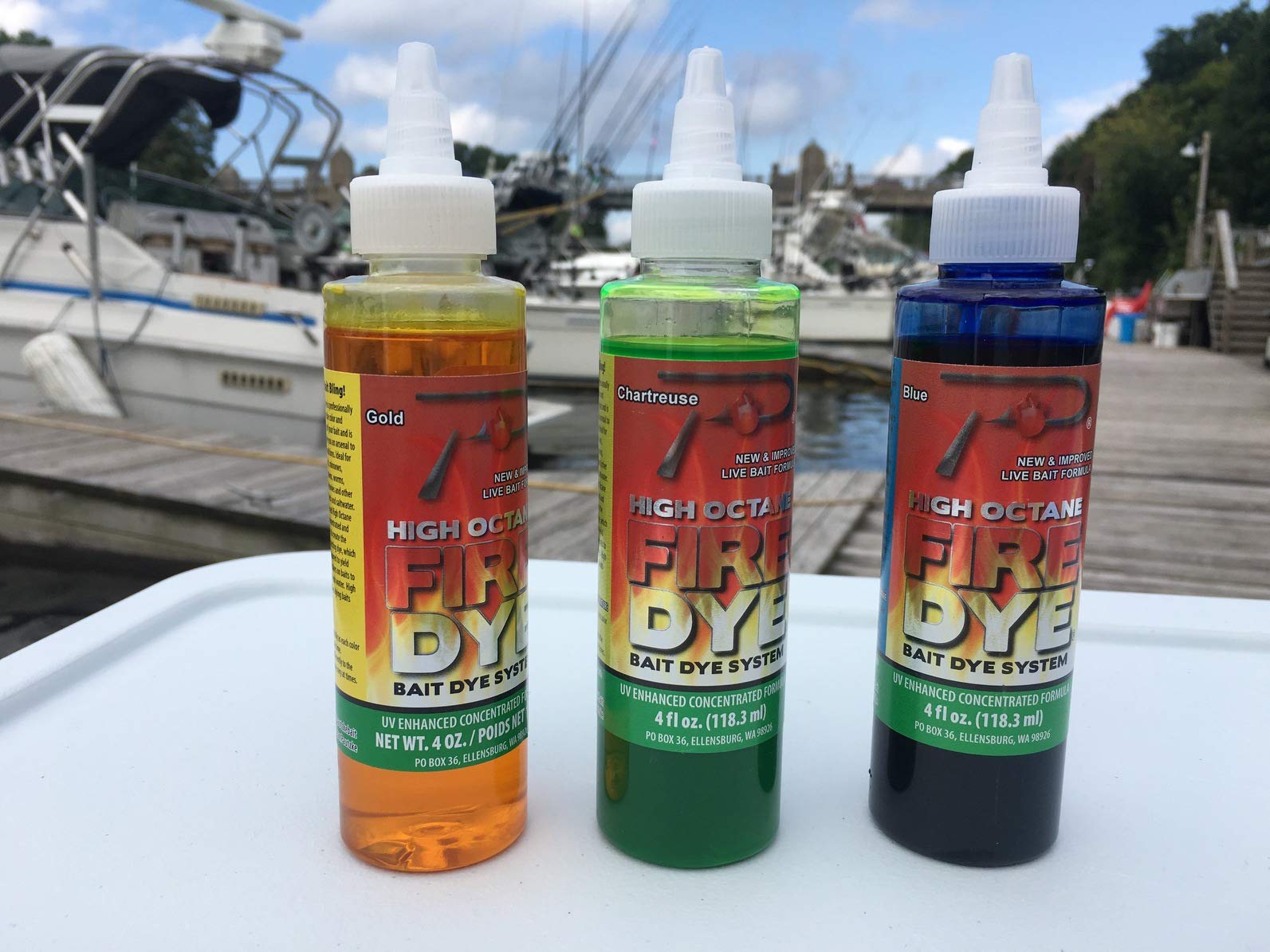 Gold color UV-enhanced bait dye for live bait and lures