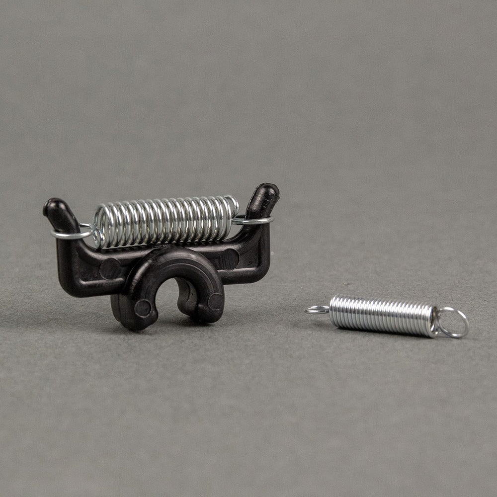 PEAK Material Clip showing two spring sizes for wide material grip