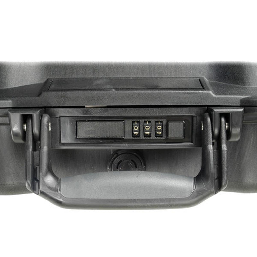 Pelican 1495 CC#1 interior dimensions help you plan laptop fits precisely.
