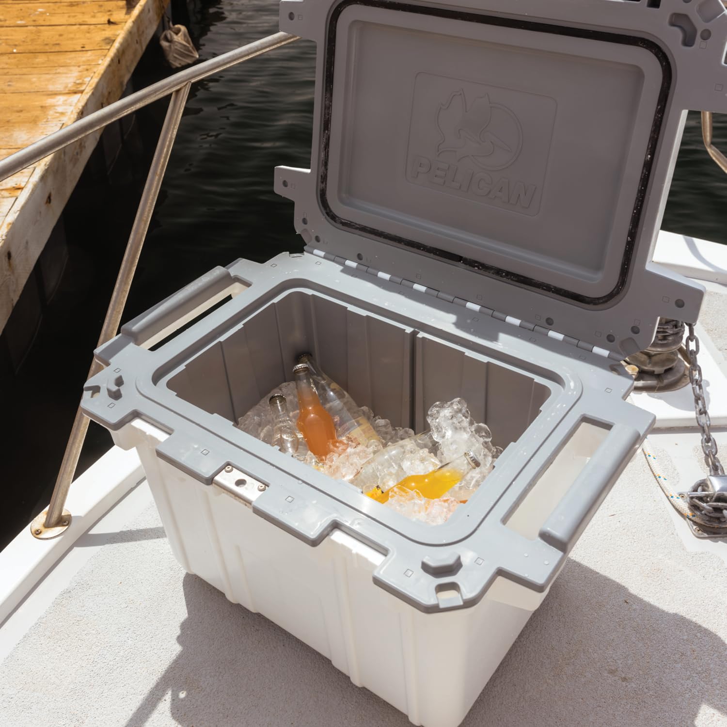 Pelican 50 Quart Elite usa-made badge signals domestic manufacturing and quality.