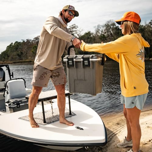 Pelican Elite 20qt cement-white latches secure the lid in tough conditions.