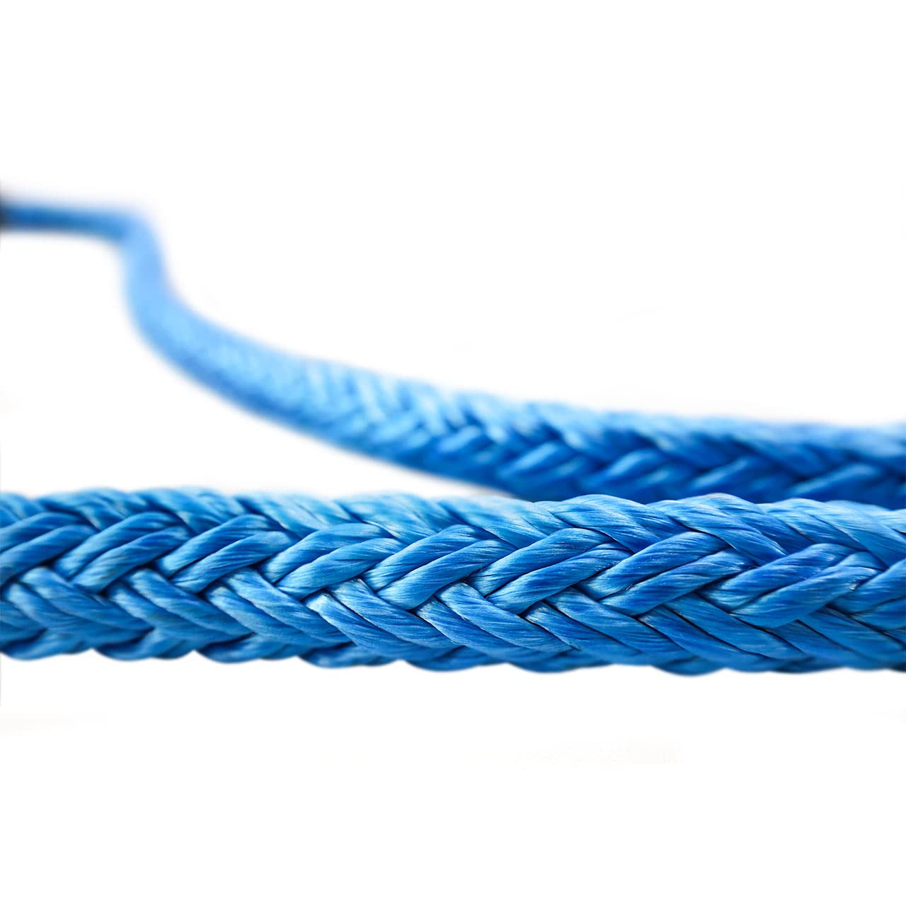 Pelican Rope Brainiac Whoopie Sling provides a tree-friendly bite around a trunk.
