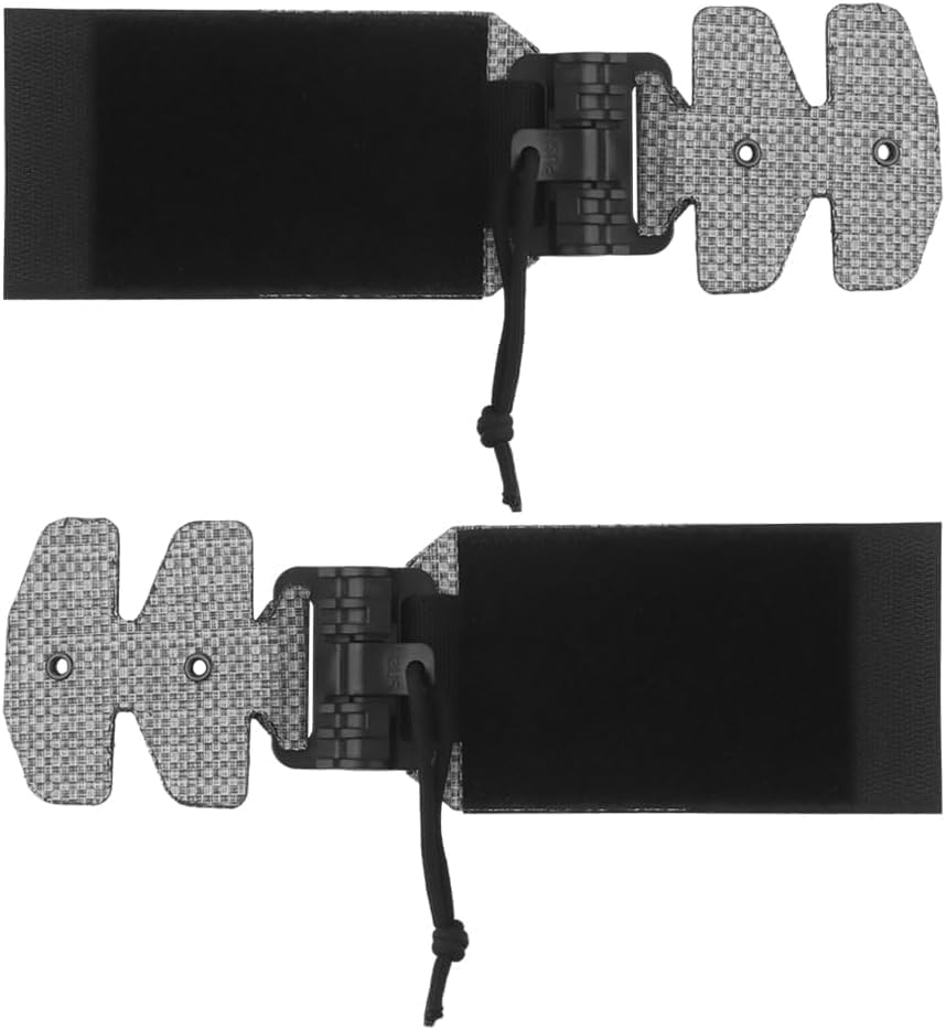 Peminkoo F.CPC V5 side quick-release buckle shows easy removal during activity