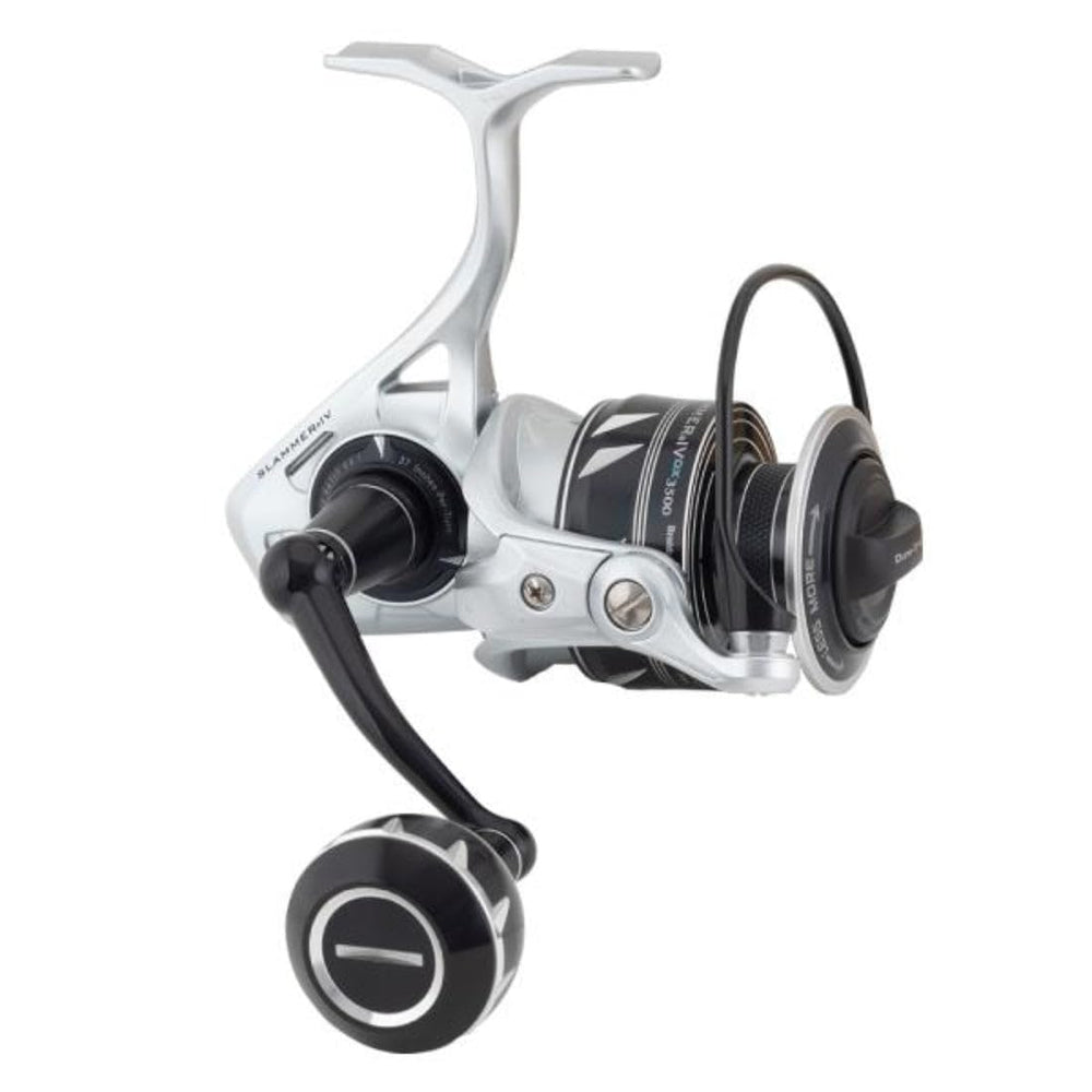 PENN SLAIV2500DX close-up of sealed body highlighting corrosion resistance for saltwater use