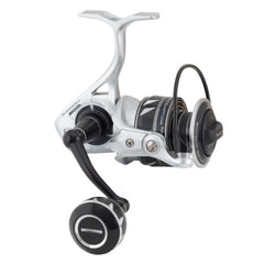 PENN SLAIV2500DX close-up of sealed body highlighting corrosion resistance for saltwater use