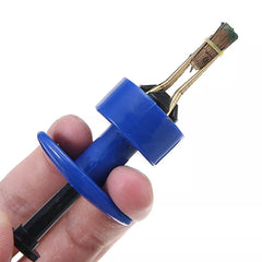 Peosaard Pellet Bander compact tool ready for on-the-go fishing.